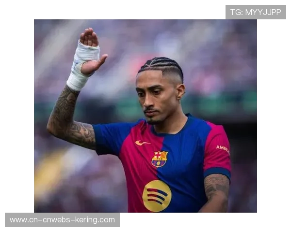 巴萨主帅弗利克炮轰FIFA最佳阵容:拉菲尼亚落选简直是个笑话